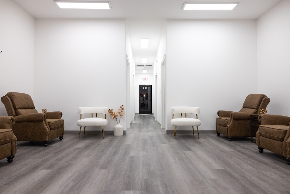 IV Lounge CT: Wellness Center, IV hydration, Anti-aging Treatments